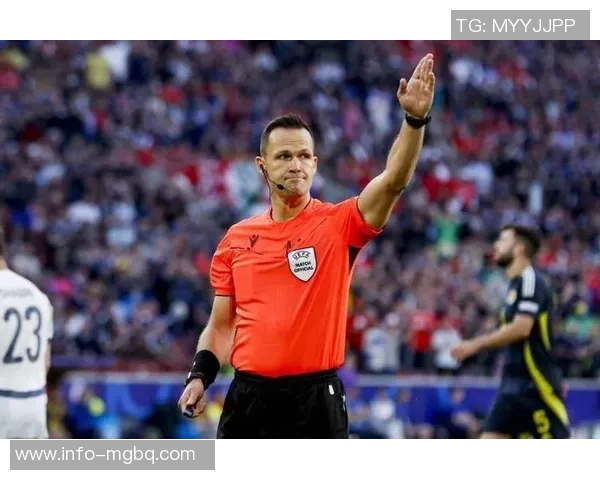 斯洛伐克裁判克鲁日利亚克将执法利物浦对阵卡拉巴赫的比赛